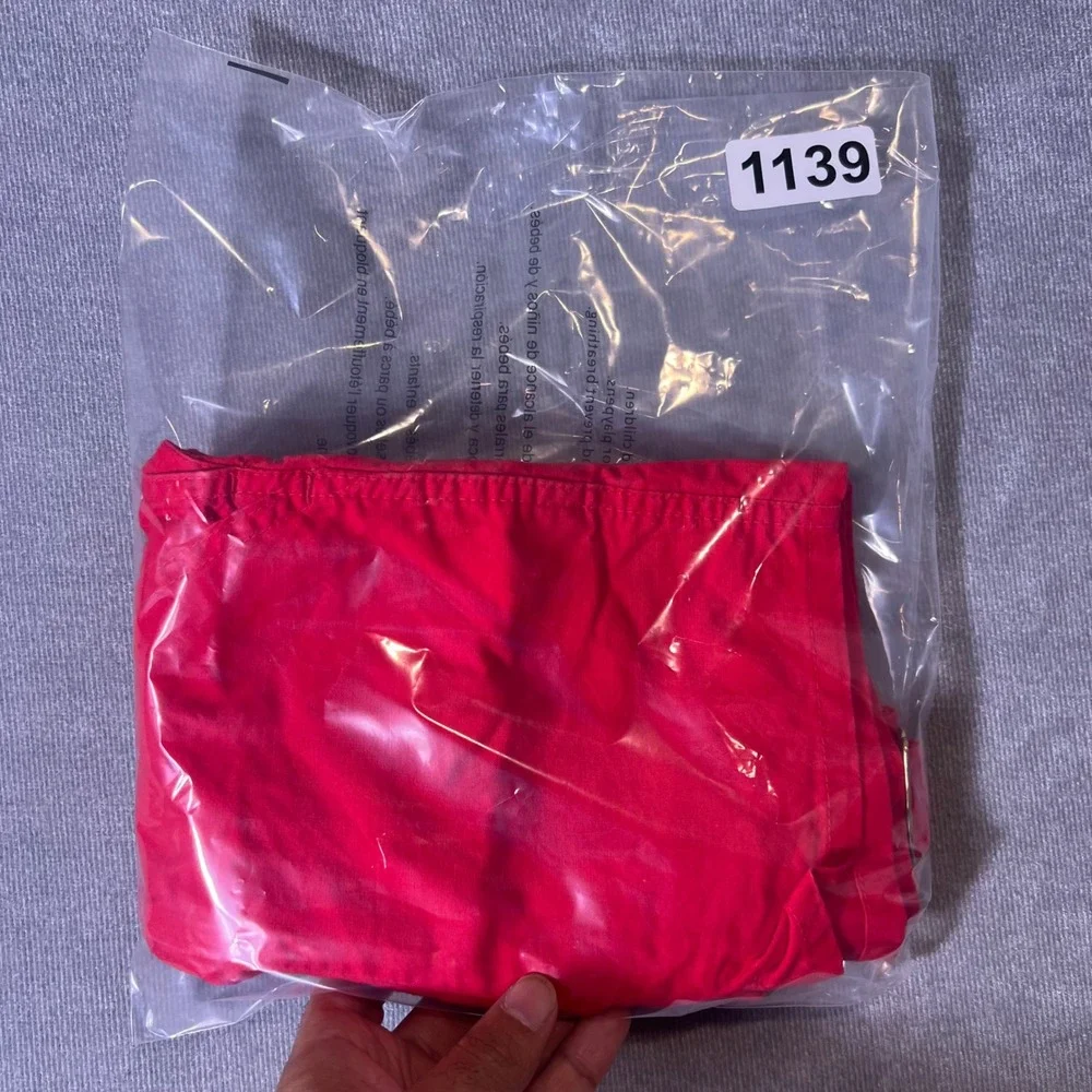 OshKosh Bgosh Kids Red Vestbak Cotton Shortalls Overalls Size 4T 744-9535